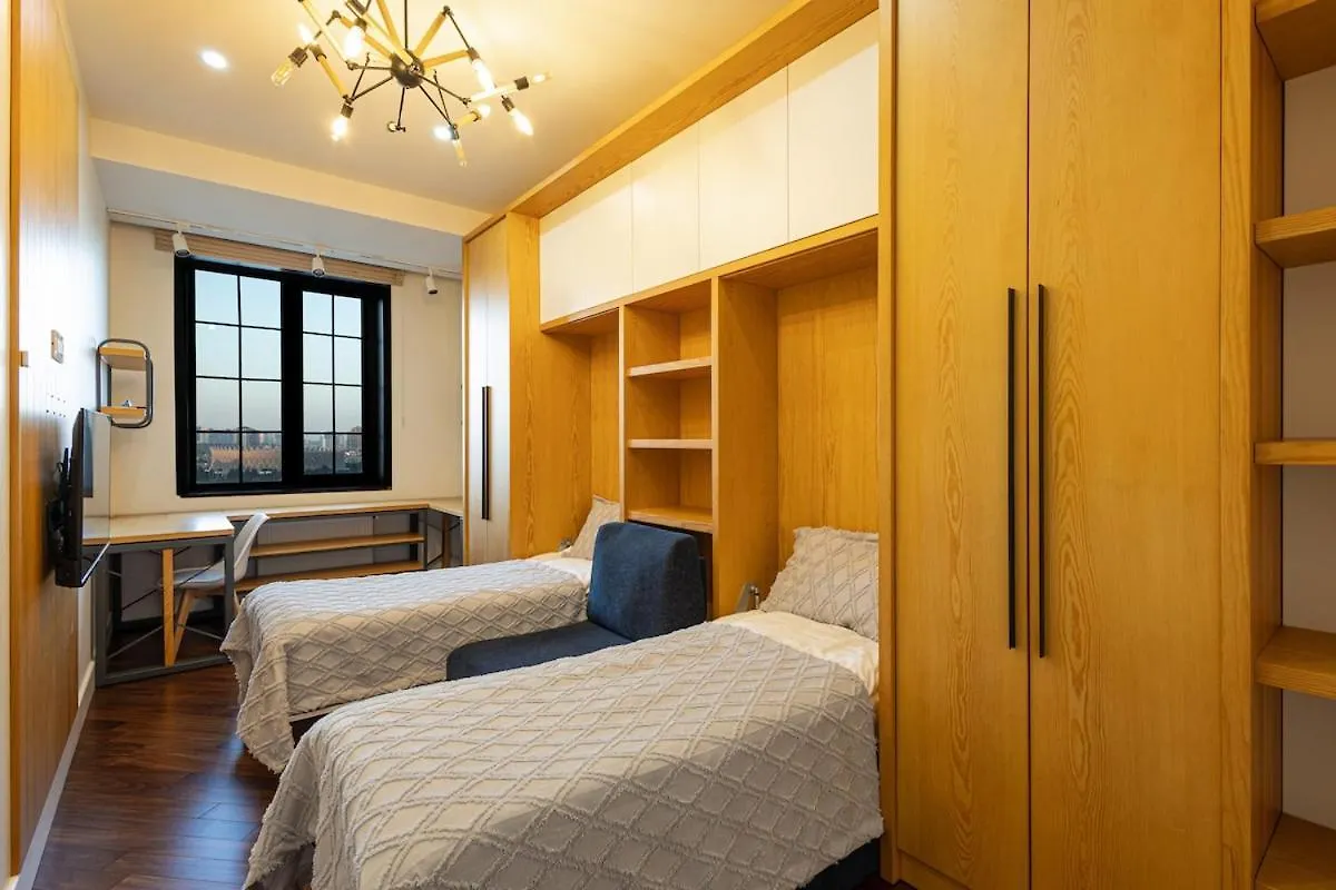 Urban Cozy Corner Apartment Baku