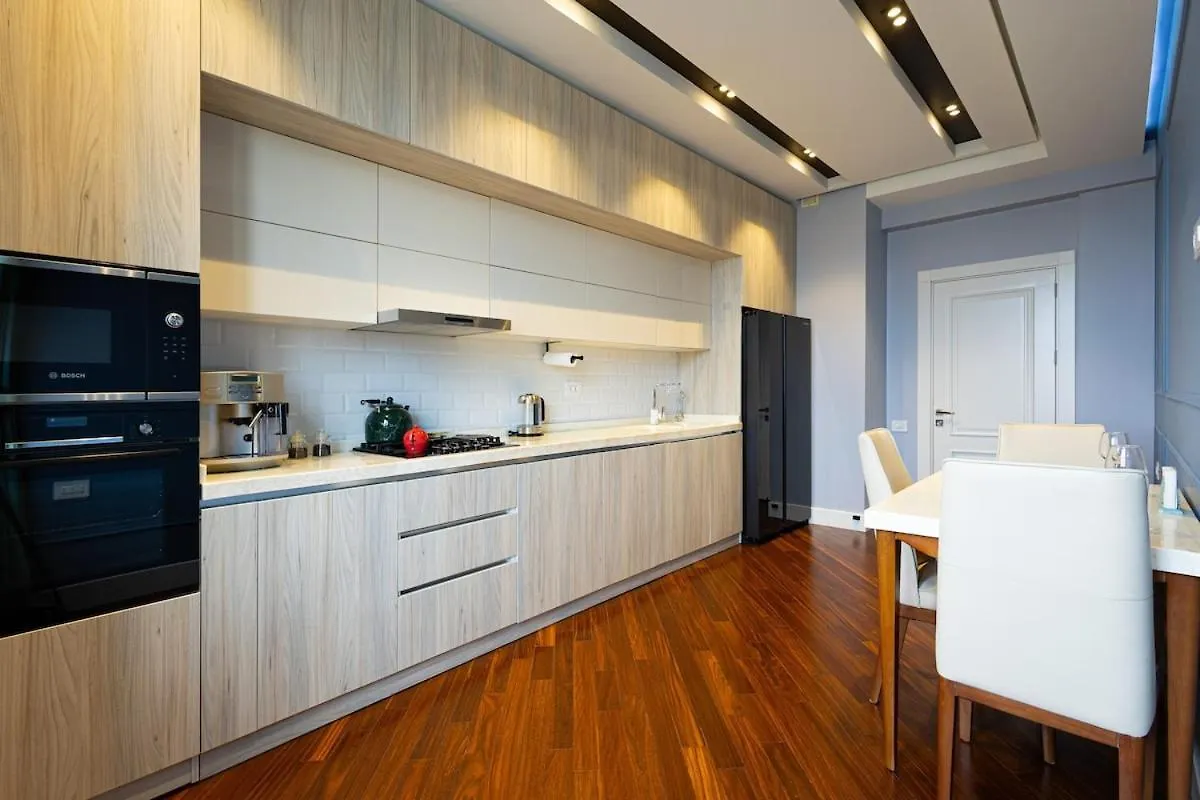 Urban Cozy Corner Apartment Baku