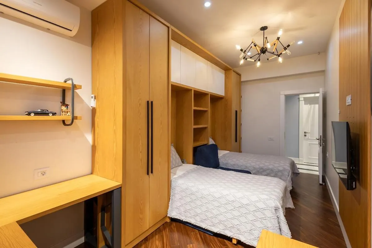 Urban Cozy Corner Apartment Baku